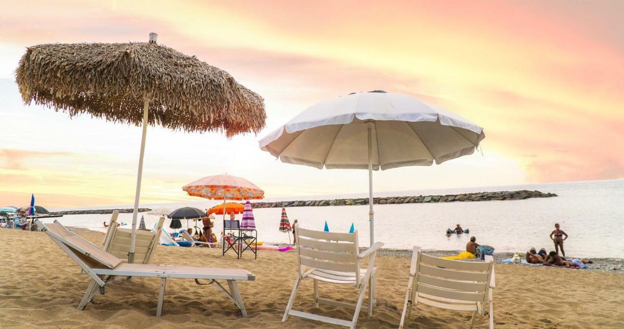 Villa Di Lusso Sul Mare A Diamante - Villa Ventre بلفيديري ماريتّيمو المظهر الخارجي الصورة